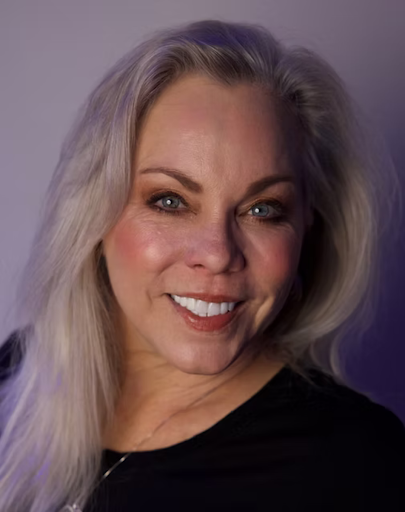 Dr. Lisa Huseboe portrait